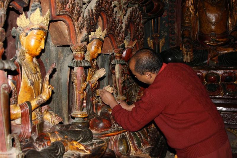 120 Painstaking maintenance.jpg